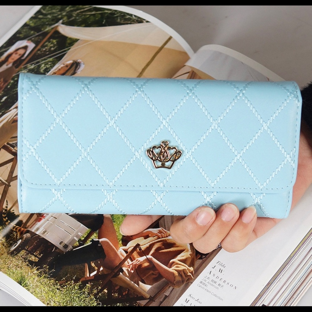 Baby blue wallet with crown. Brand new.